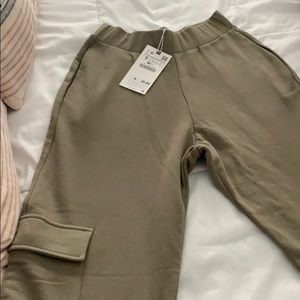 Zara Small army green joggers with side pockets